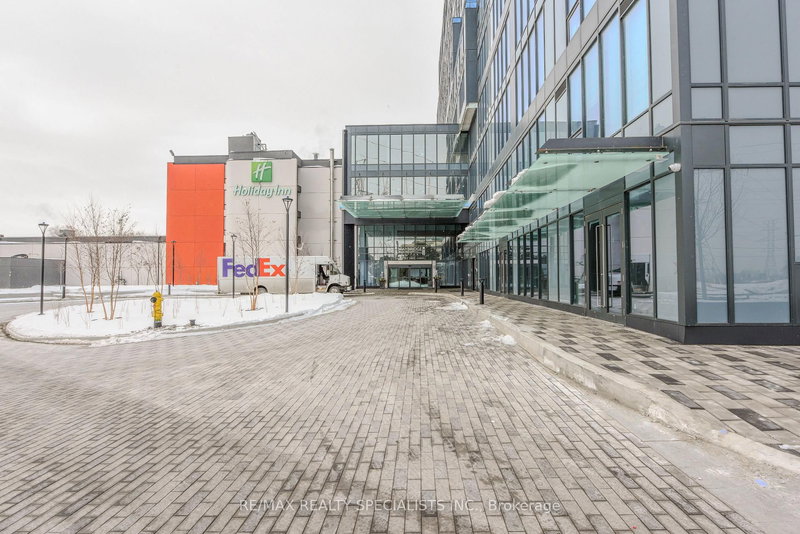 409 - 600 Dixon Rd W, Toronto, M9W 1J1 | Image 3