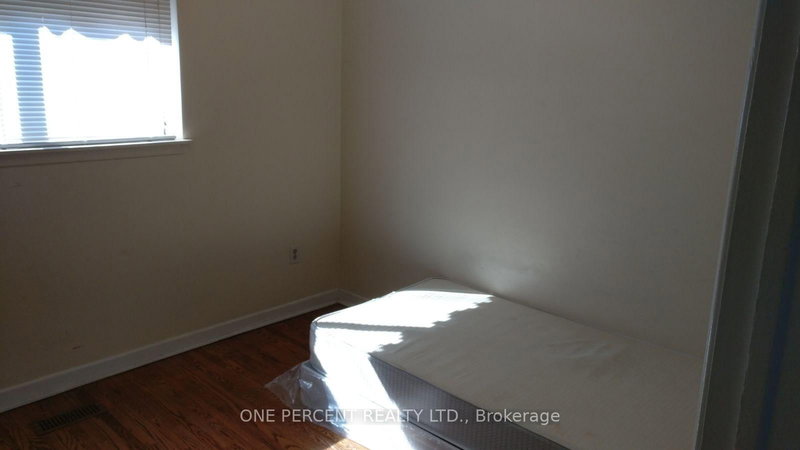 80 Fallingdale Cres, Toronto, M3J 1C5 | Image 3