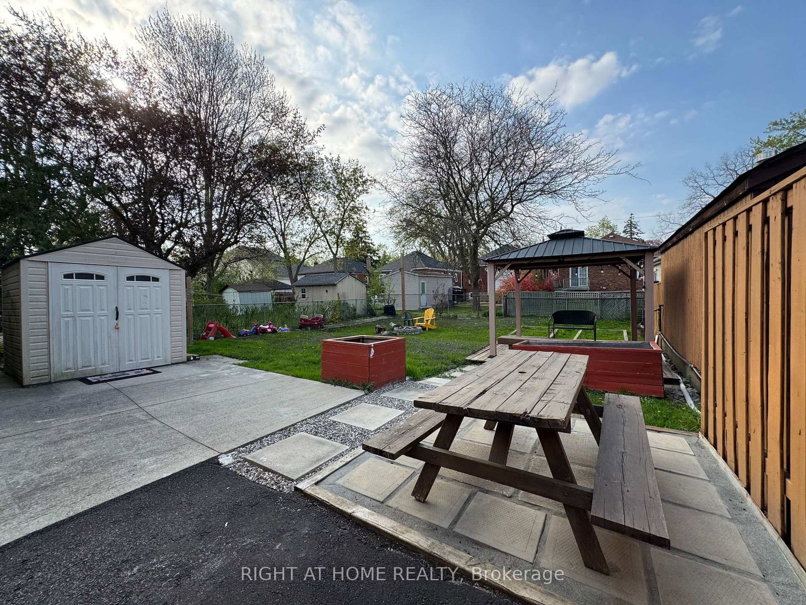 Detached House for lease at Upper-48 Patika Avenue, Toronto, Ontario, M9N 2E9 - Weston - MLS: W12769458