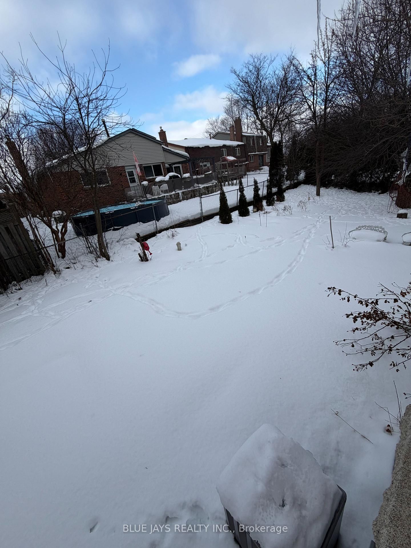 Semi-Detached House for sale at 57 Mallard Crescent, Brampton, Ontario, L6S 2T7 - Central Park - MLS: W12769670