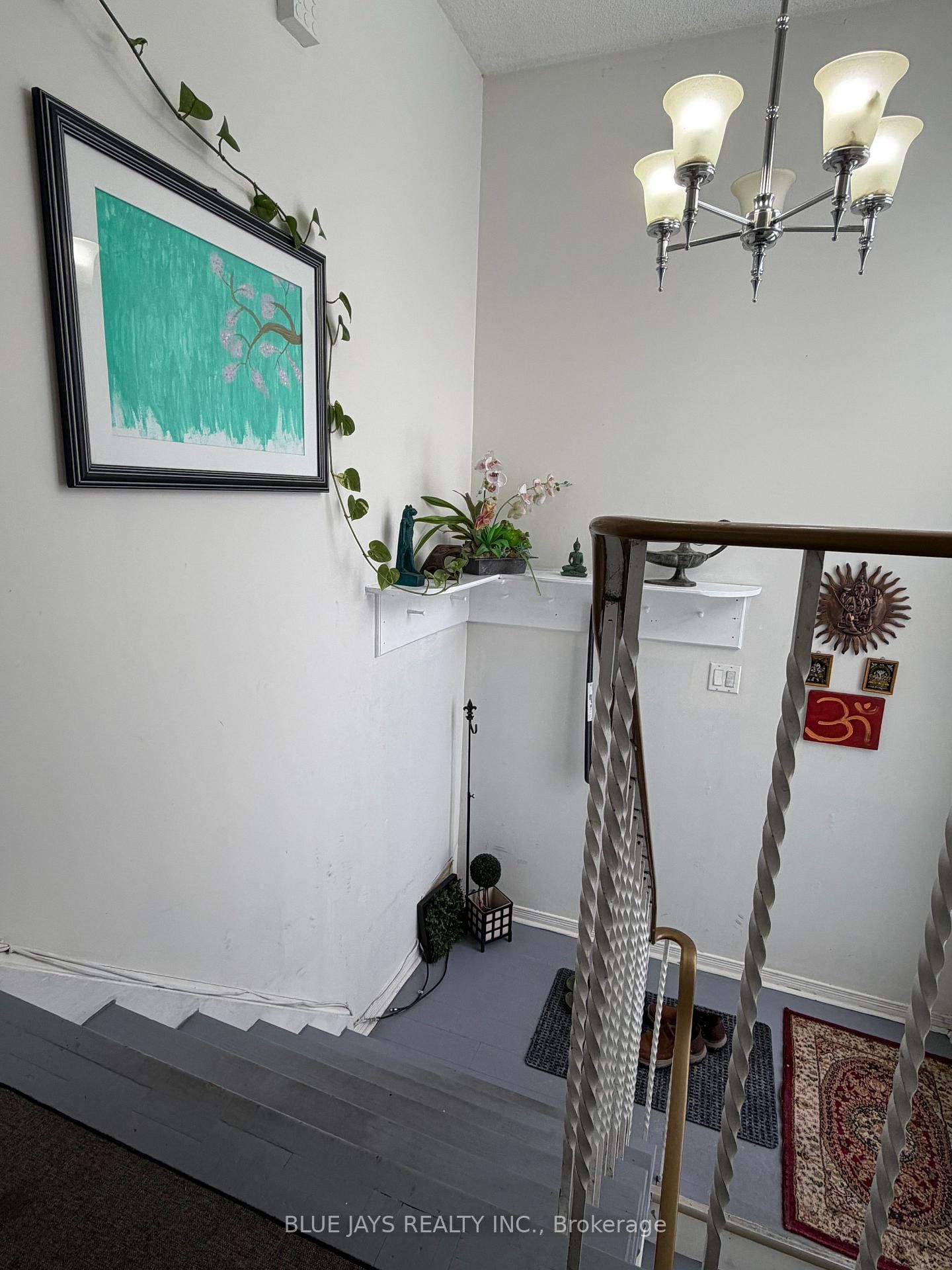 Semi-Detached House for sale at 57 Mallard Crescent, Brampton, Ontario, L6S 2T7 - Central Park - MLS: W12769670