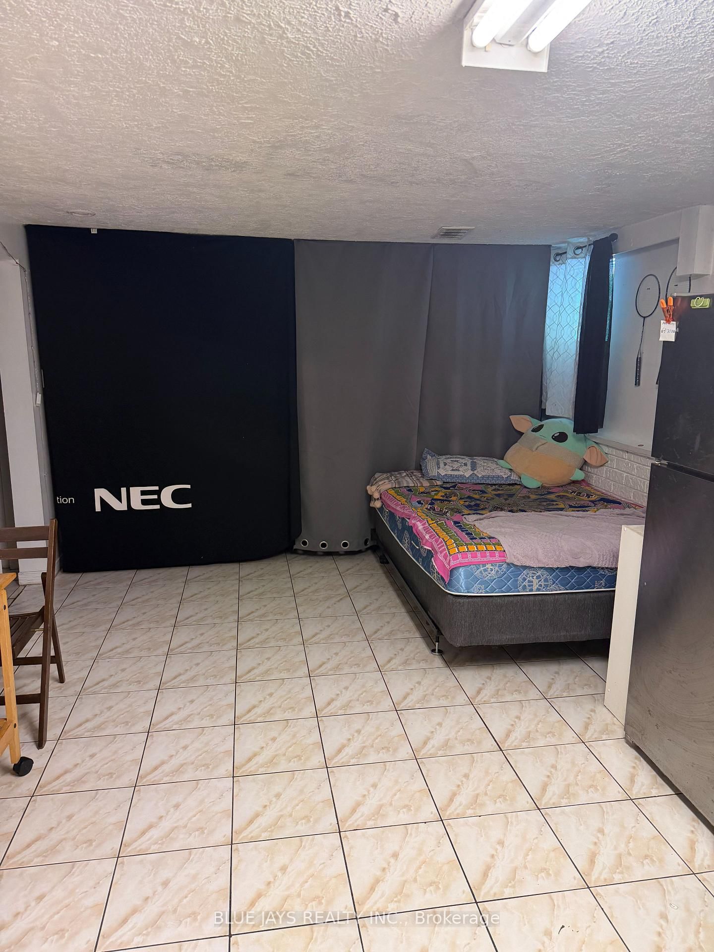 Semi-Detached House for sale at 57 Mallard Crescent, Brampton, Ontario, L6S 2T7 - Central Park - MLS: W12769670