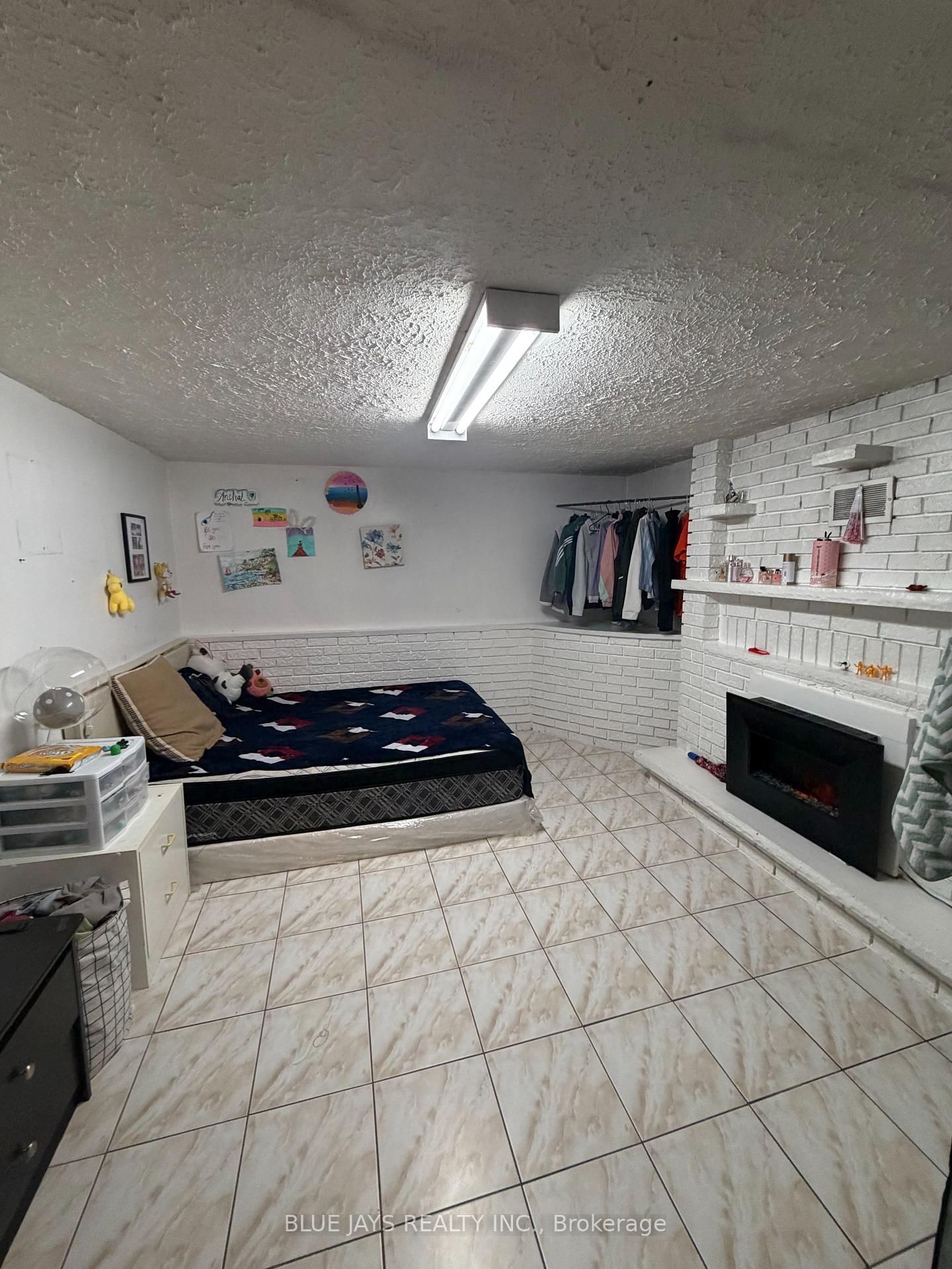 Semi-Detached House for sale at 57 Mallard Crescent, Brampton, Ontario, L6S 2T7 - Central Park - MLS: W12769670