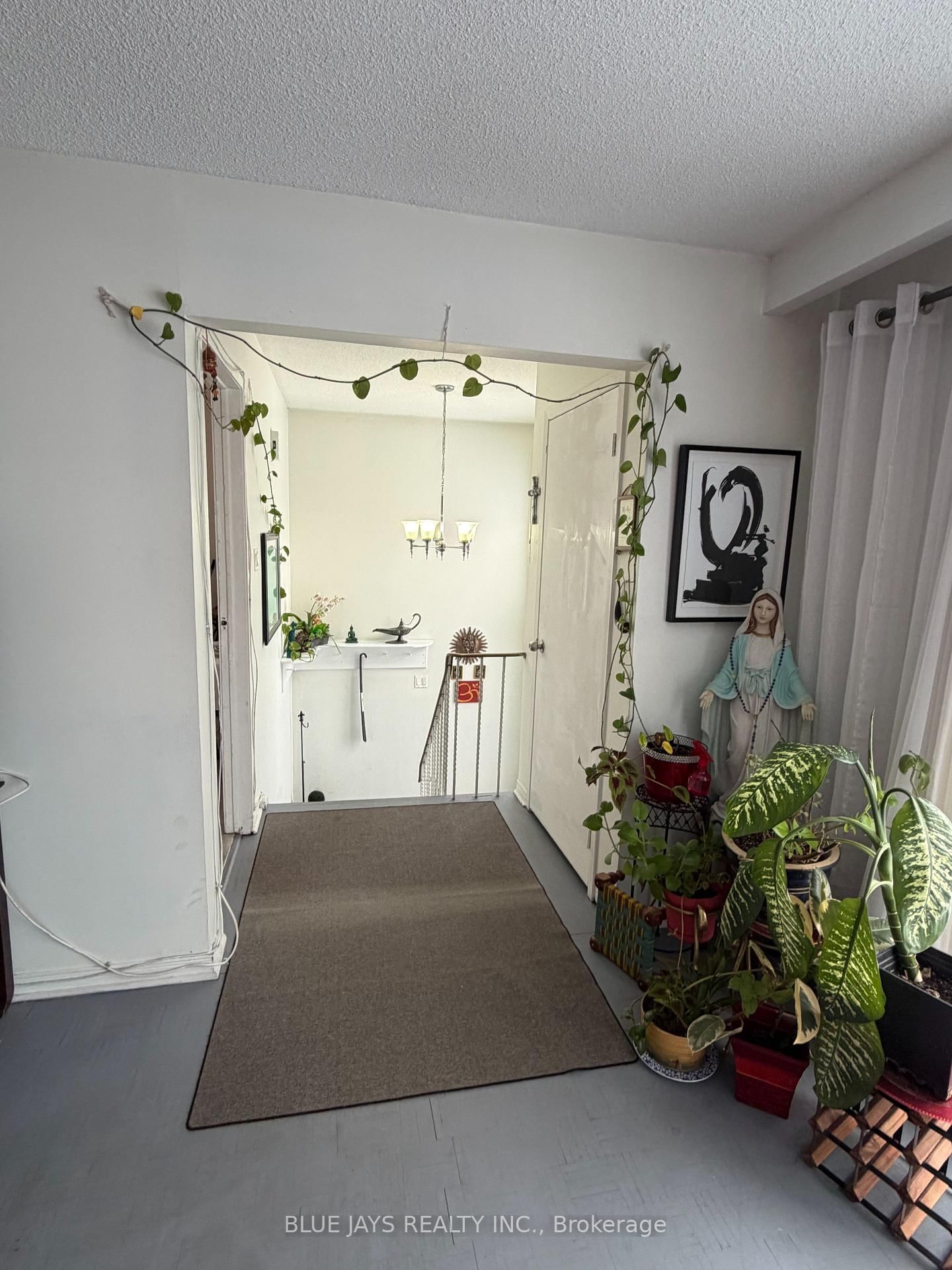 Semi-Detached House for sale at 57 Mallard Crescent, Brampton, Ontario, L6S 2T7 - Central Park - MLS: W12769670