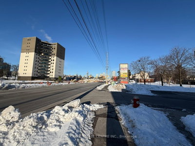 12 - 3085 Hurontario St St | Mississauga | Image