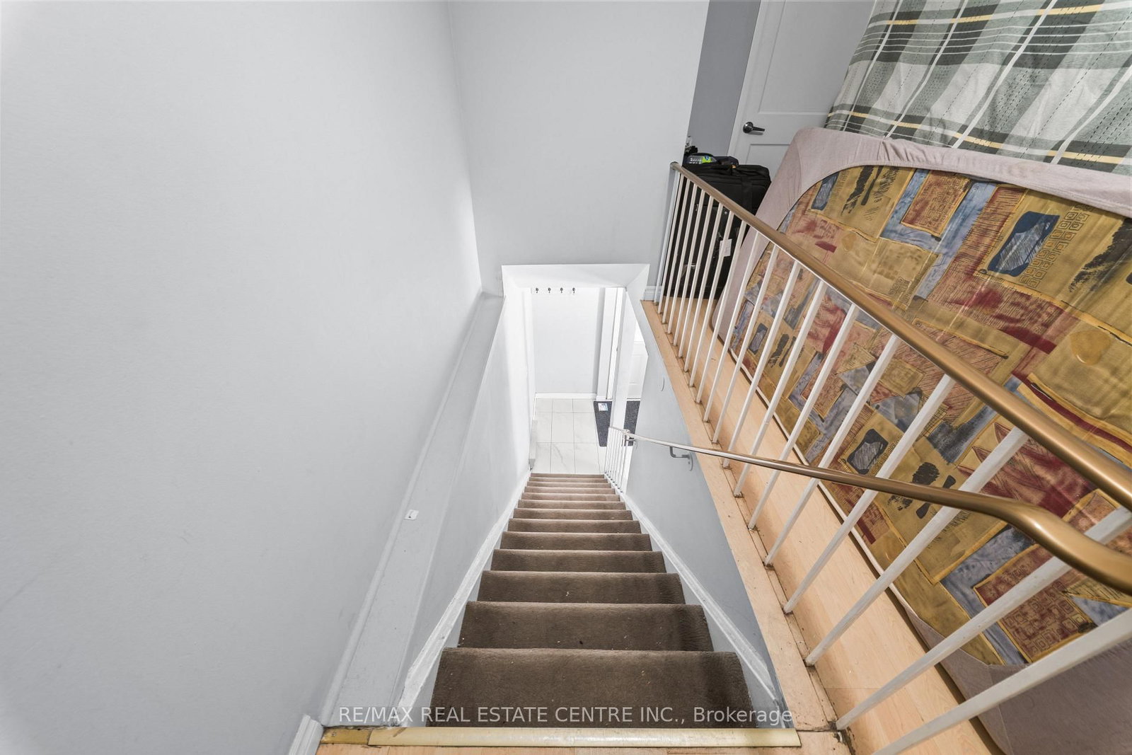 Detached House for sale at 8 Golden Gate Drive, Brampton, Ontario, L6S 2K5 - Northgate - MLS: W12770220