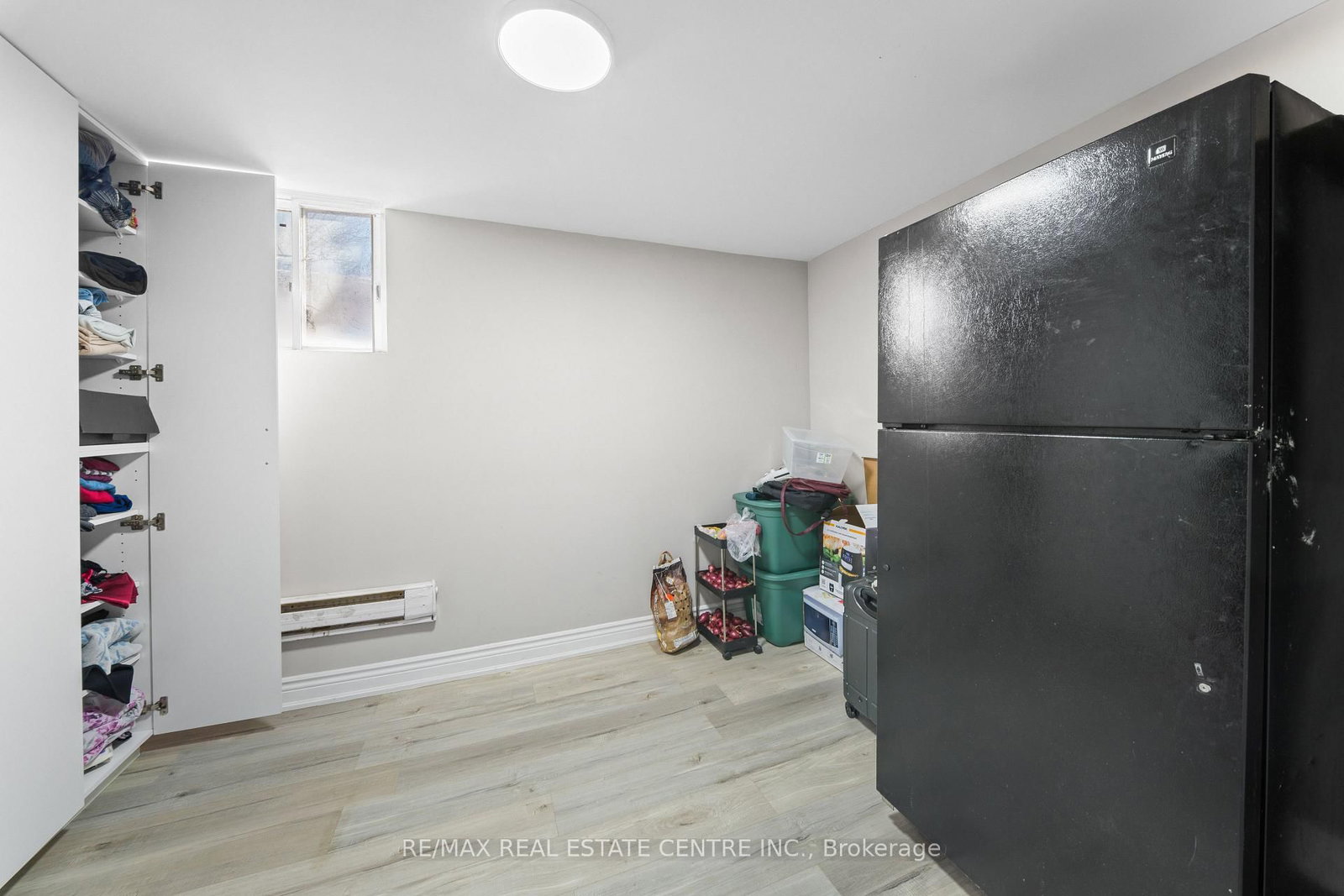 Detached House for sale at 8 Golden Gate Drive, Brampton, Ontario, L6S 2K5 - Northgate - MLS: W12770220