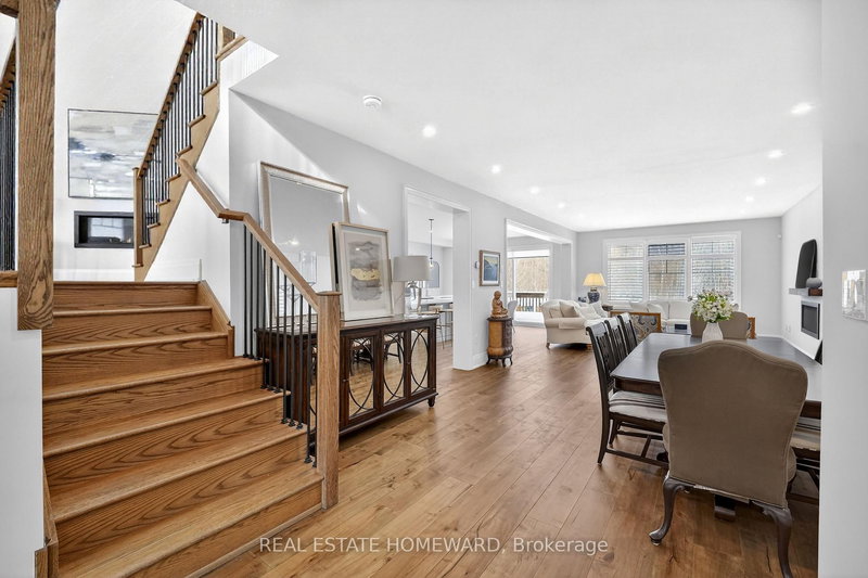 3329 Vernon Powell Dr, Oakville, L6H 0Y4 | Image 3