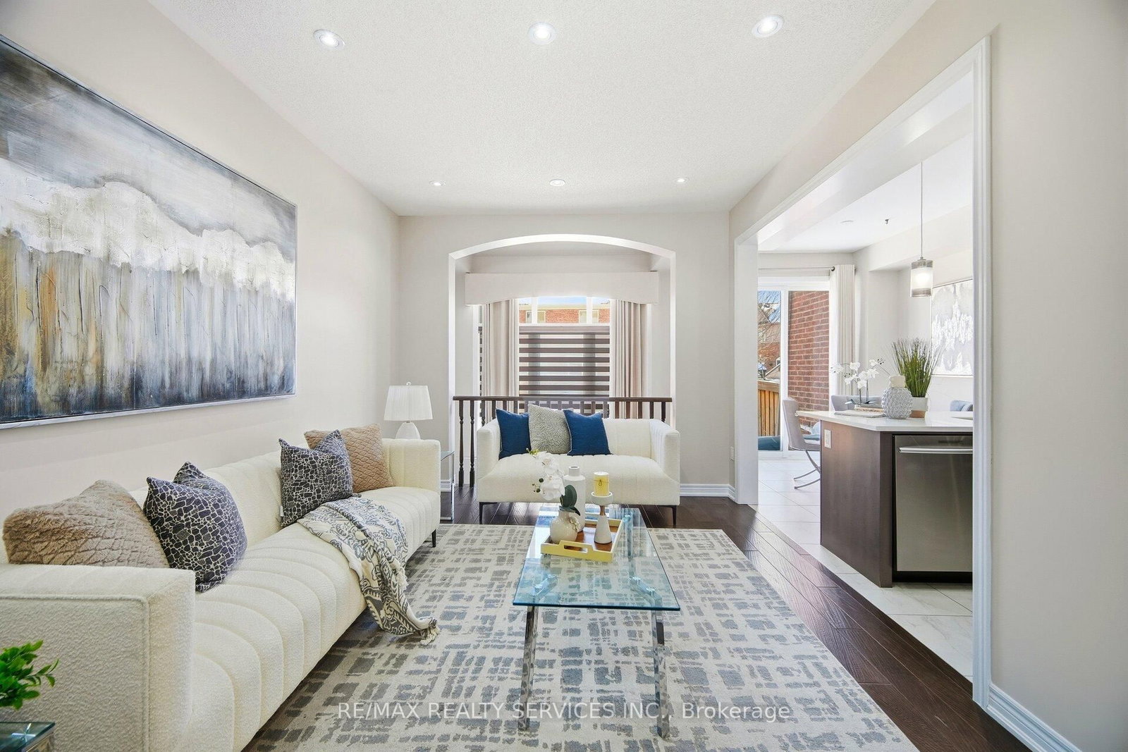 Townhouse sold at 5 Maple Cider Street, Caledon, Ontario, L7C 3V2 - Rural Caledon - MLS: W12770868