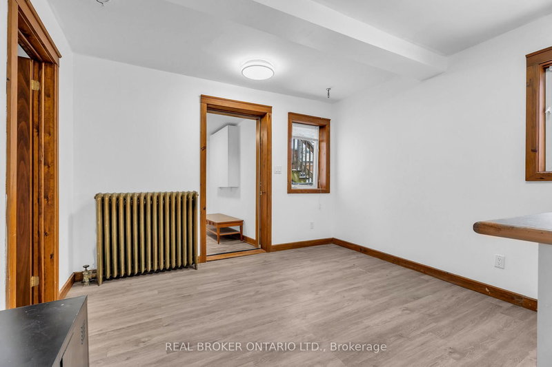 Unit B - 18 First Ave, Orangeville, L9W 1H8 | Image 3