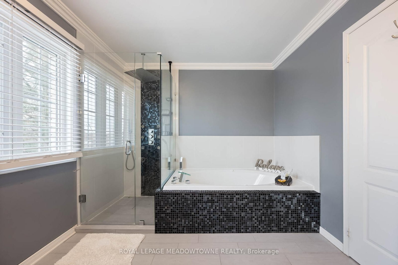 Detached House for sale at 19 Grist Mill Drive, Halton Hills, Ontario, L7G 6C2 - Georgetown - MLS: W12771162