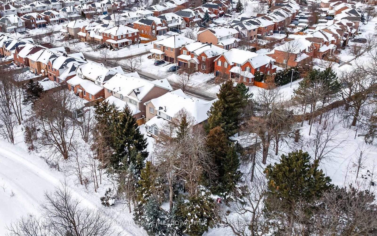 Detached House for sale at 19 Grist Mill Drive, Halton Hills, Ontario, L7G 6C2 - Georgetown - MLS: W12771162