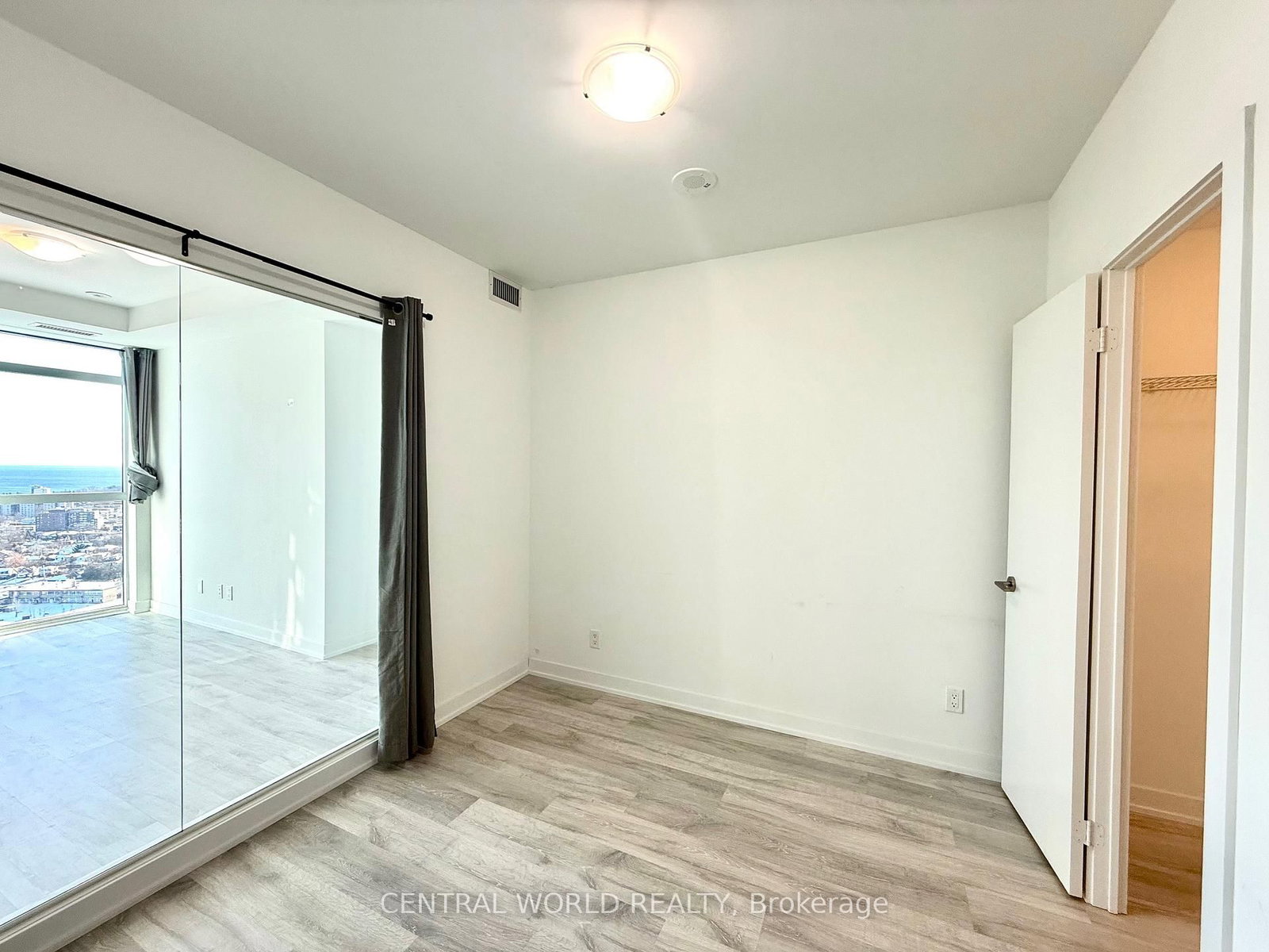 Condo for lease at 2706-251 Manitoba Street, Toronto, Ontario, M8Y 0C7 - Mimico - MLS: W12771590