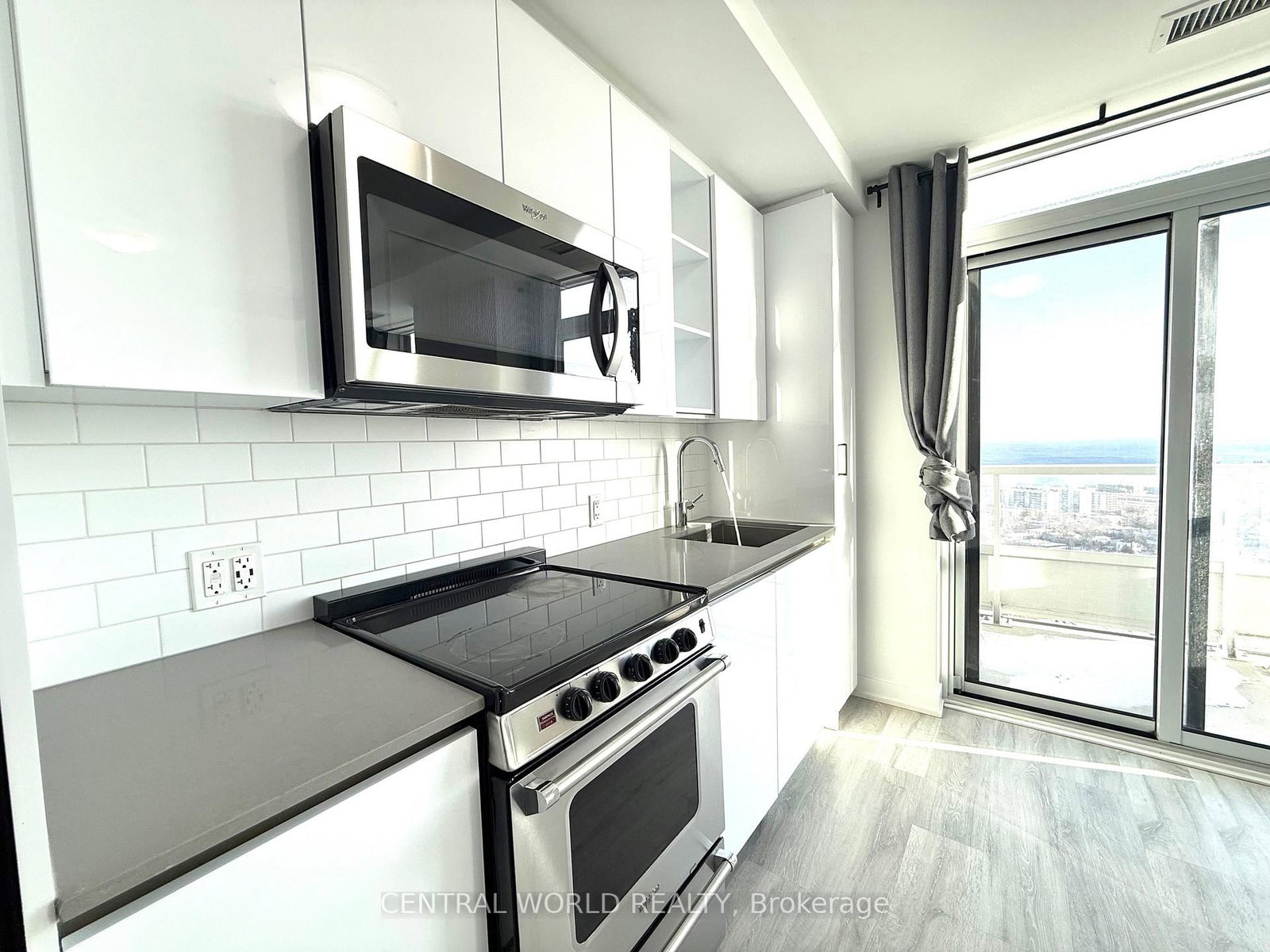 Condo for lease at 2706-251 Manitoba Street, Toronto, Ontario, M8Y 0C7 - Mimico - MLS: W12771590