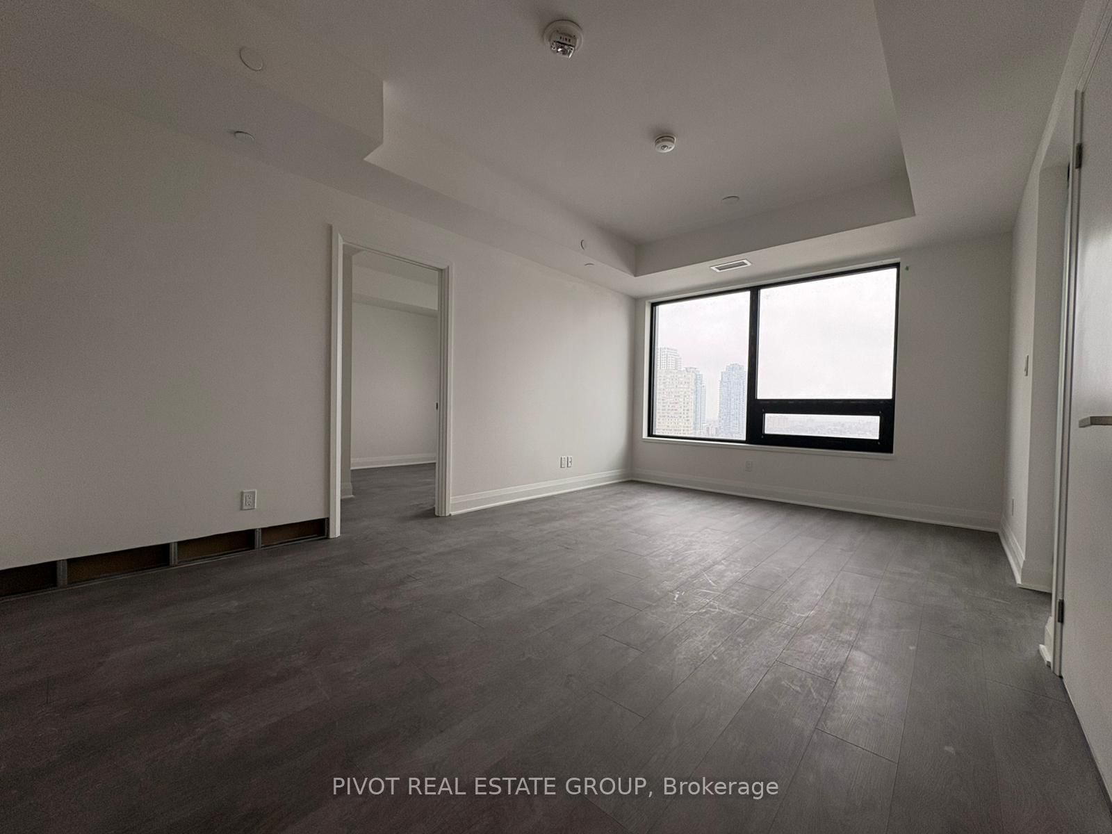 2 Erskine Road, Unit 803 - Photo 4