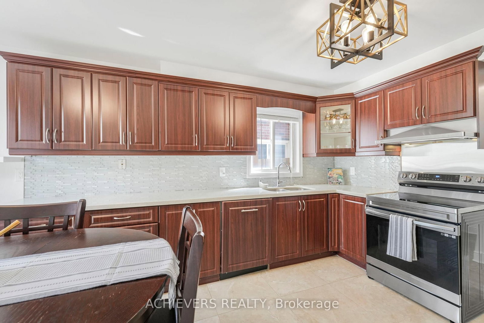 Detached House for sale at 4024 Longo Circle, Mississauga, Ontario, L4T 4C7 - Malton - MLS: W12773266