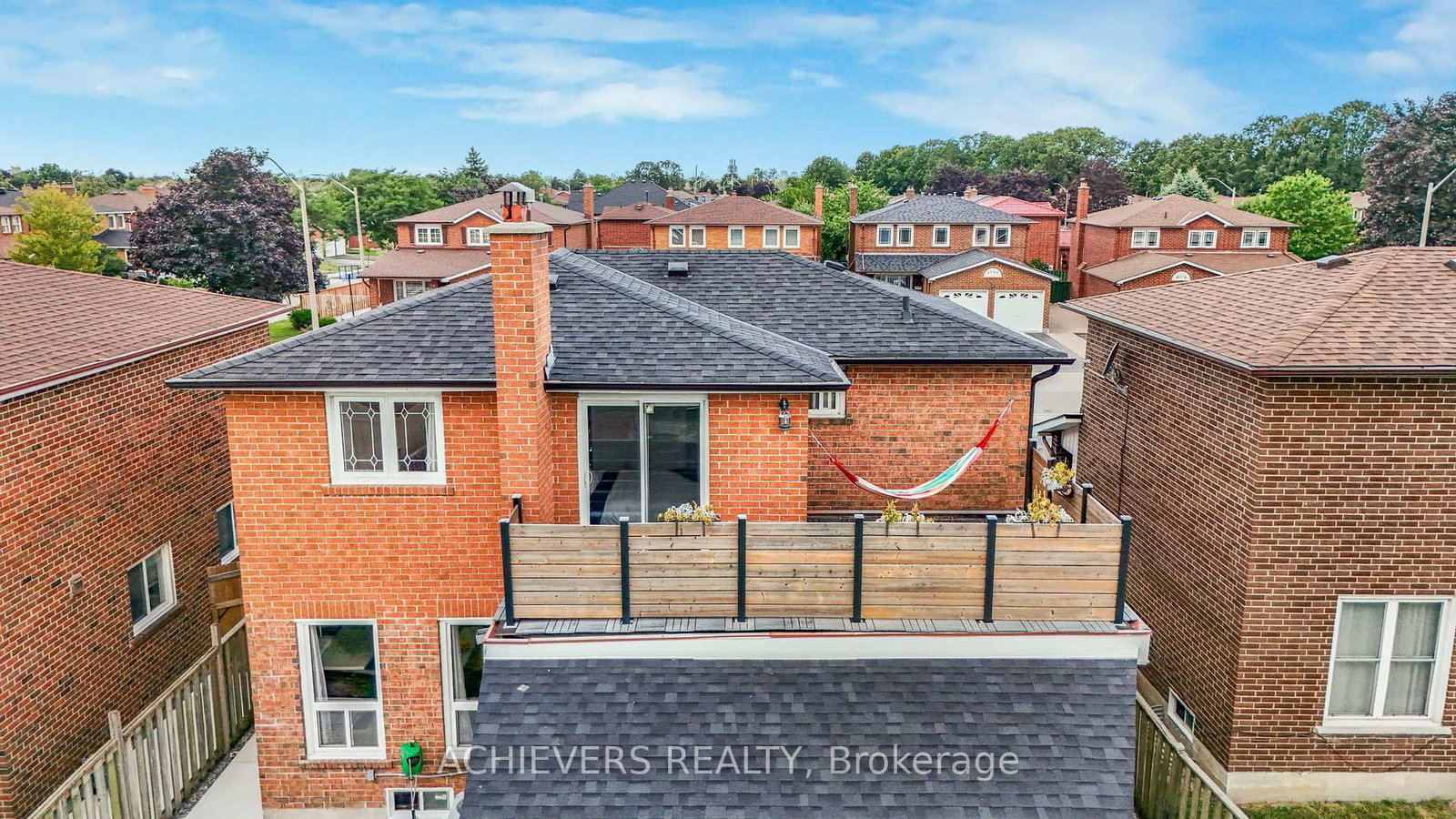 Detached House for sale at 4024 Longo Circle, Mississauga, Ontario, L4T 4C7 - Malton - MLS: W12773266