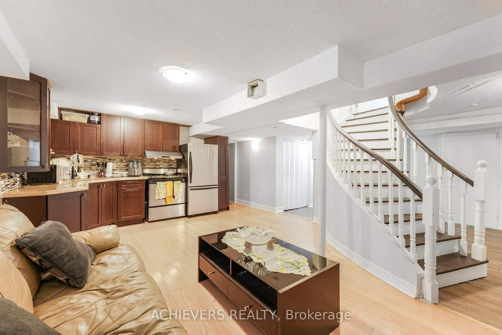 Detached House for sale at 4024 Longo Circle, Mississauga, Ontario, L4T 4C7 - Malton - MLS: W12773266