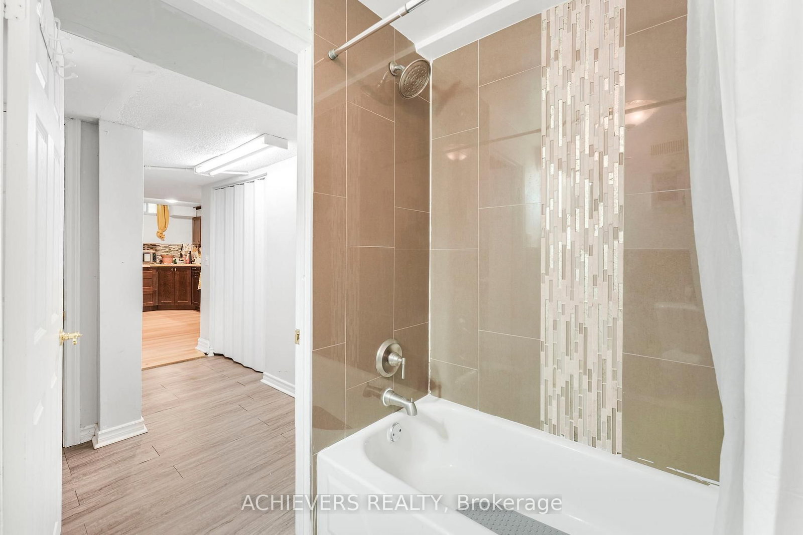 Detached House for sale at 4024 Longo Circle, Mississauga, Ontario, L4T 4C7 - Malton - MLS: W12773266