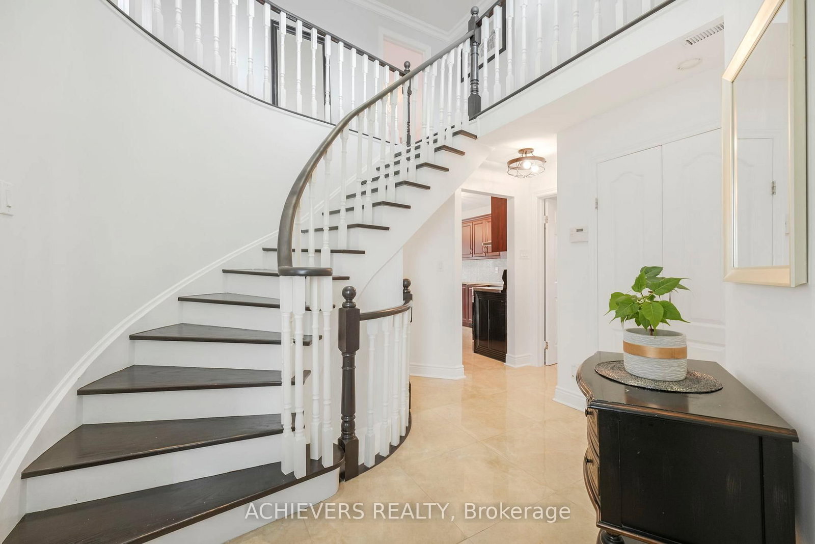 Detached House for sale at 4024 Longo Circle, Mississauga, Ontario, L4T 4C7 - Malton - MLS: W12773266