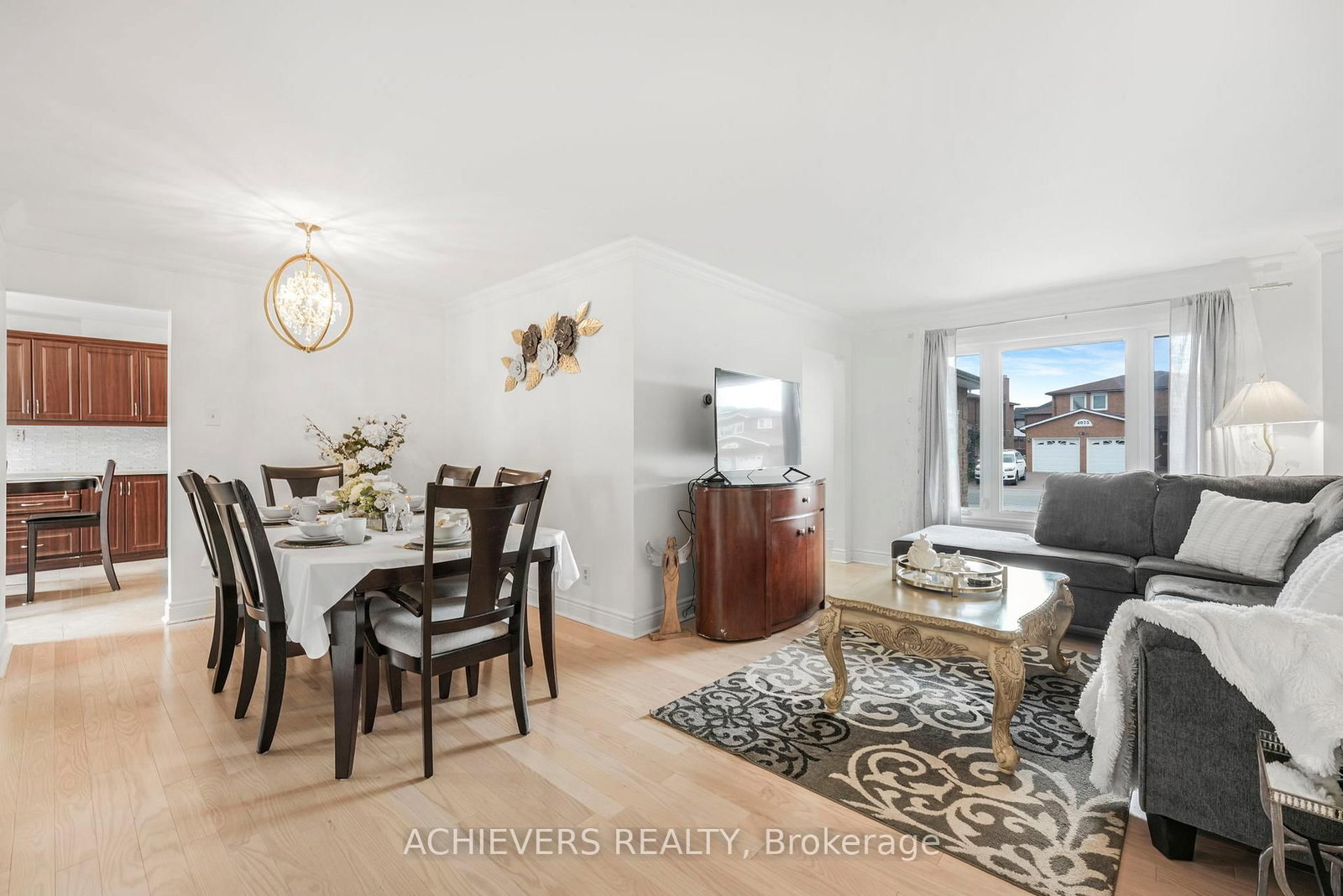 Detached House for sale at 4024 Longo Circle, Mississauga, Ontario, L4T 4C7 - Malton - MLS: W12773266