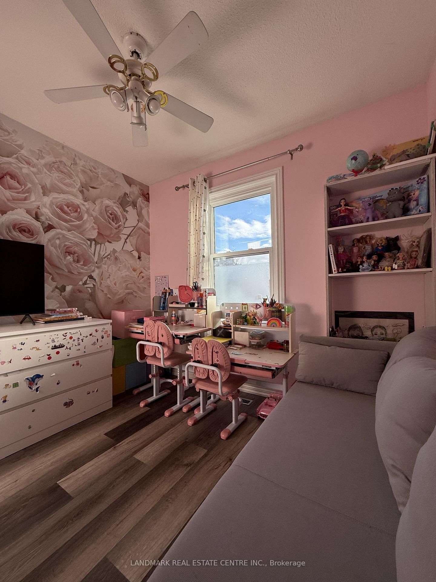 Townhouse for sale at 19 Guildford Crescent, Brampton, Ontario, L6S 3K2 - Central Park - MLS: W12773452