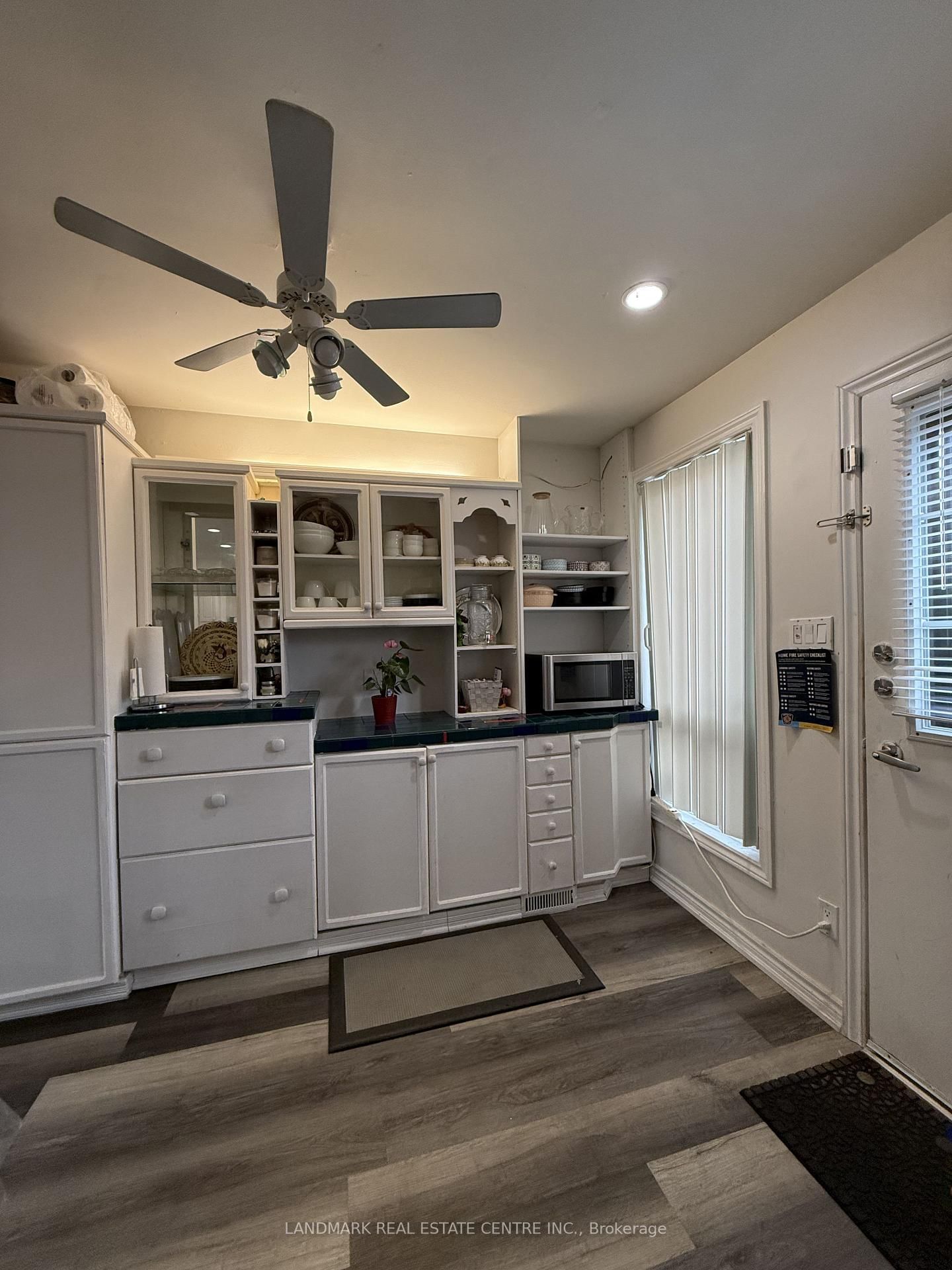 Townhouse for sale at 19 Guildford Crescent, Brampton, Ontario, L6S 3K2 - Central Park - MLS: W12773452