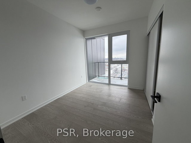 1410 - 1285 Dupont Street N