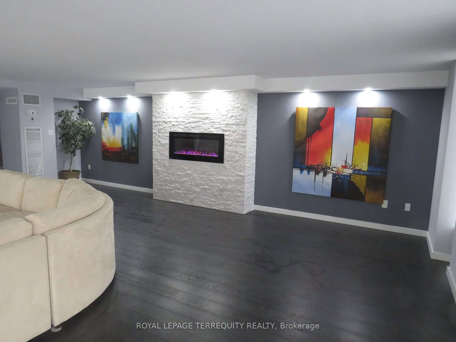 2045 Lake Shore Boulevard W, Unit 3305 - Photo 31