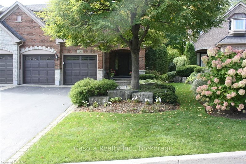 1126 Westhaven Dr, Burlington, L7P 5B3 | Image 2