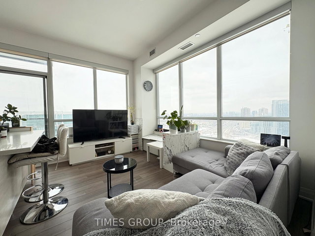 3009 - 36 Park Lawn Road