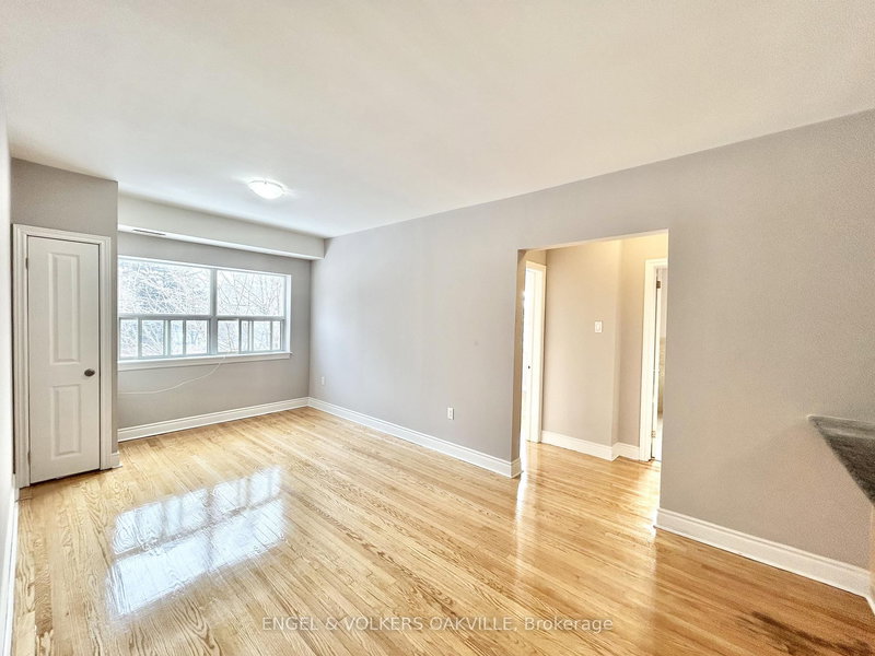 8 - 100 Twenty Fifth St, Toronto, M8V 3P9 | Image 2