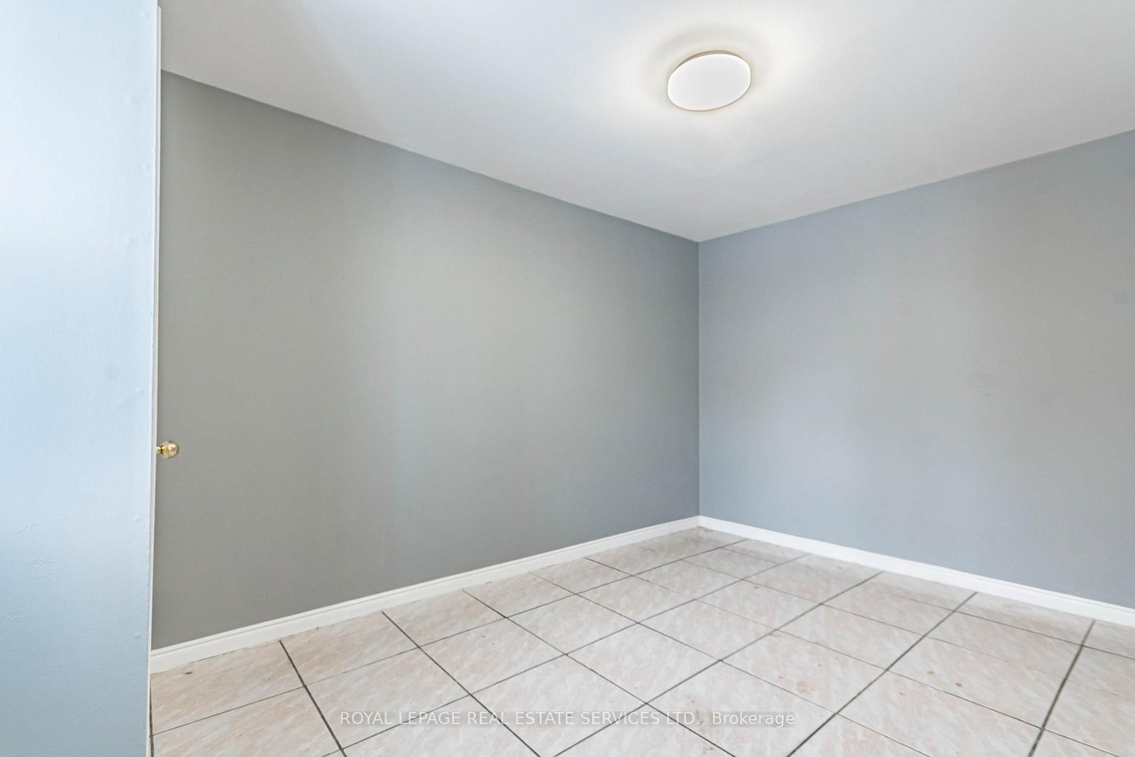 1160 Dufferin Street - Photo 10