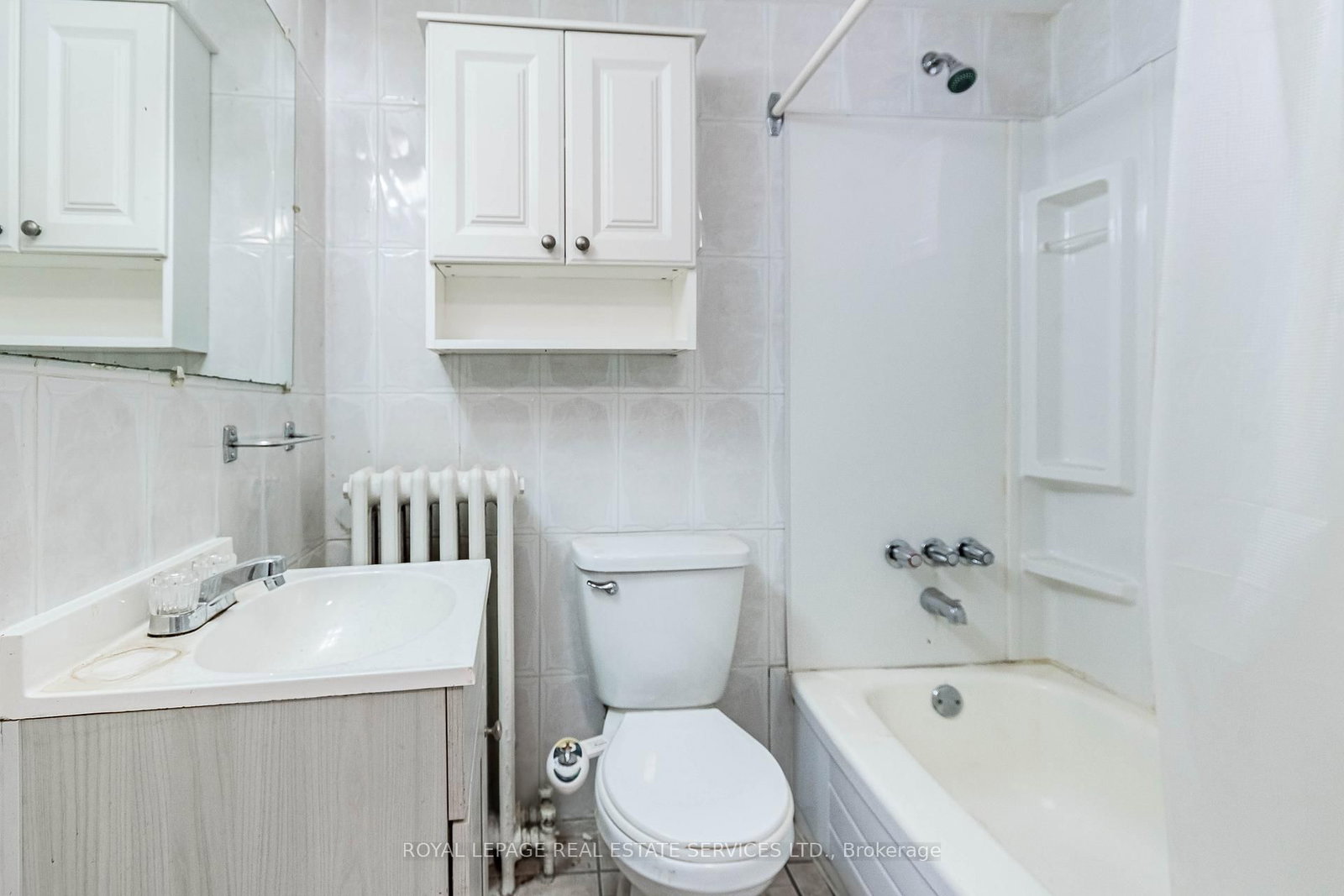 1160 Dufferin Street - Photo 11