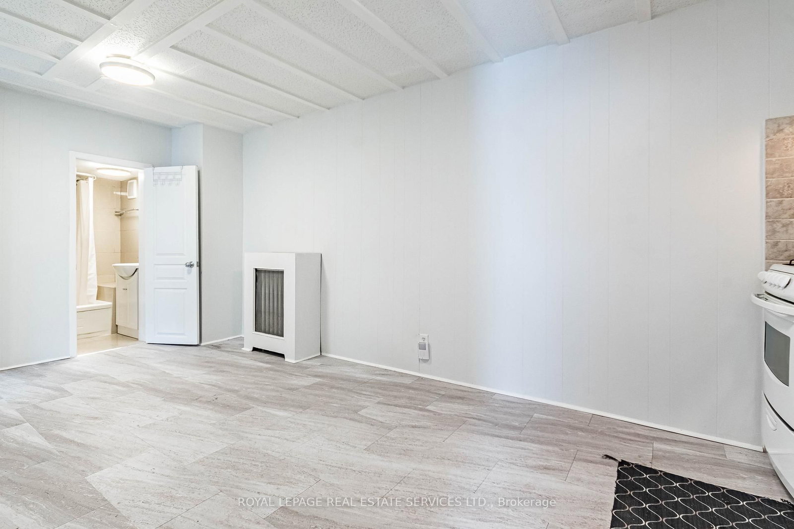 1160 Dufferin Street - Photo 14