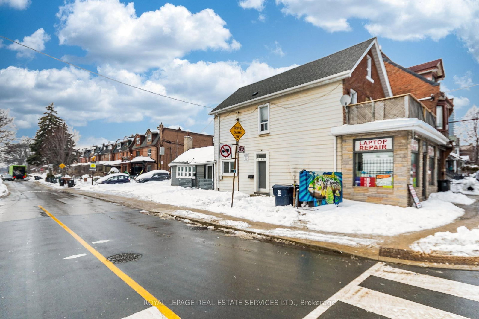 1160 Dufferin Street - Photo 4