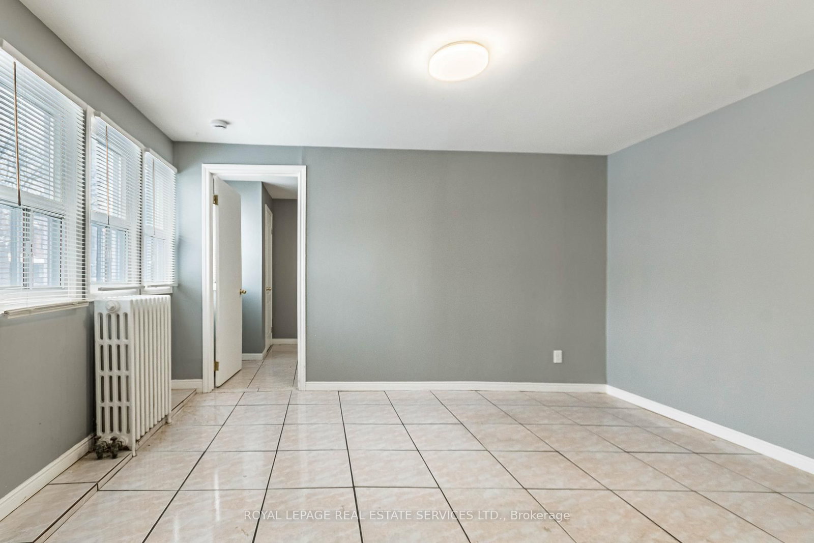 1160 Dufferin Street - Photo 9