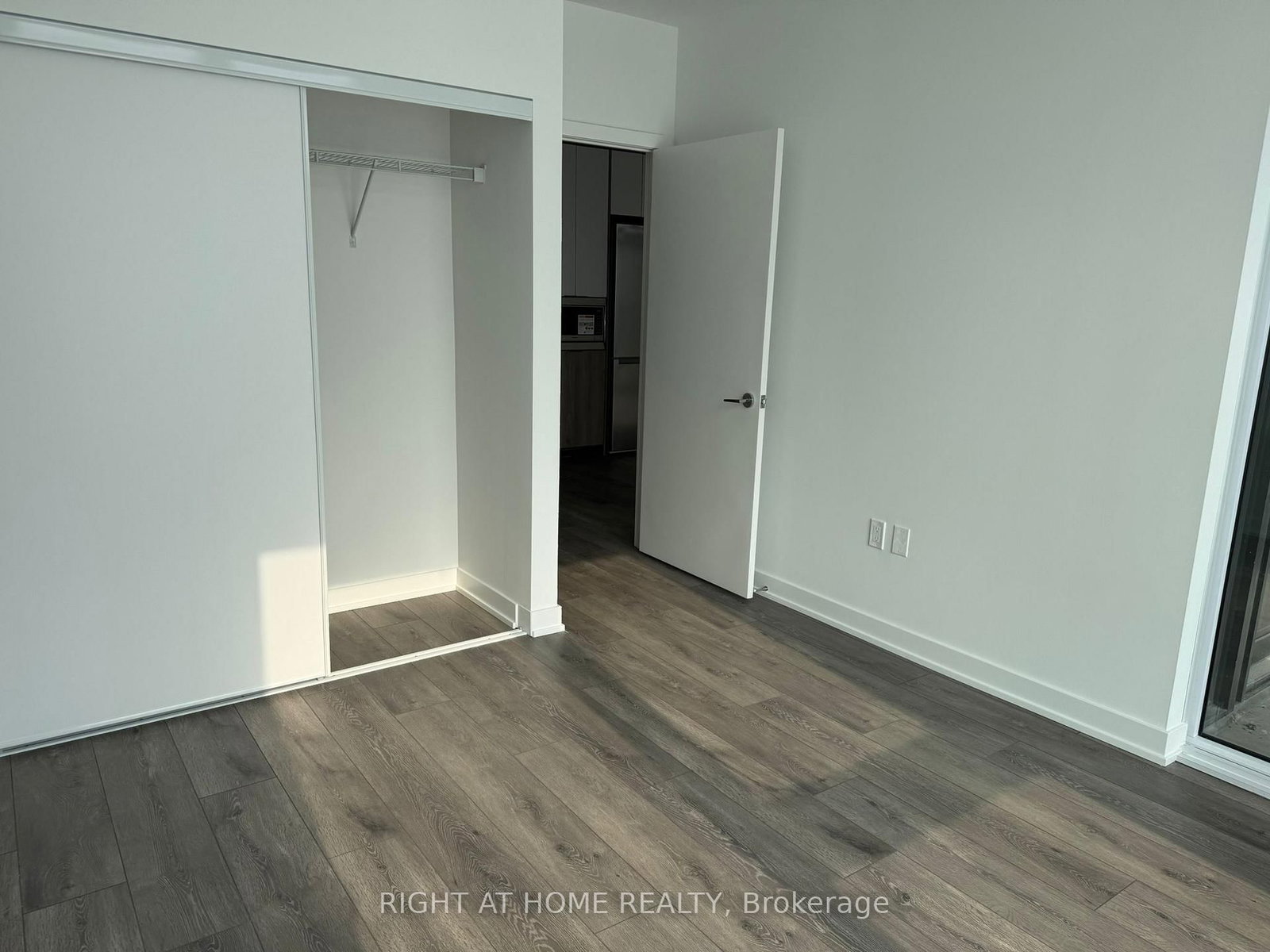 1007 The Queensway, Unit 1014 - Photo 8