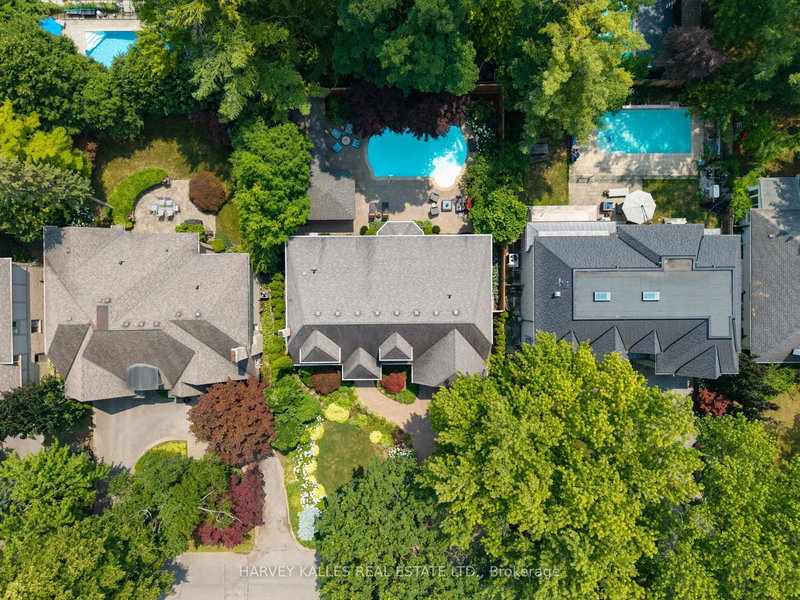 7 ROMNEY Rd, Toronto, M9A 4E9 | Image 3