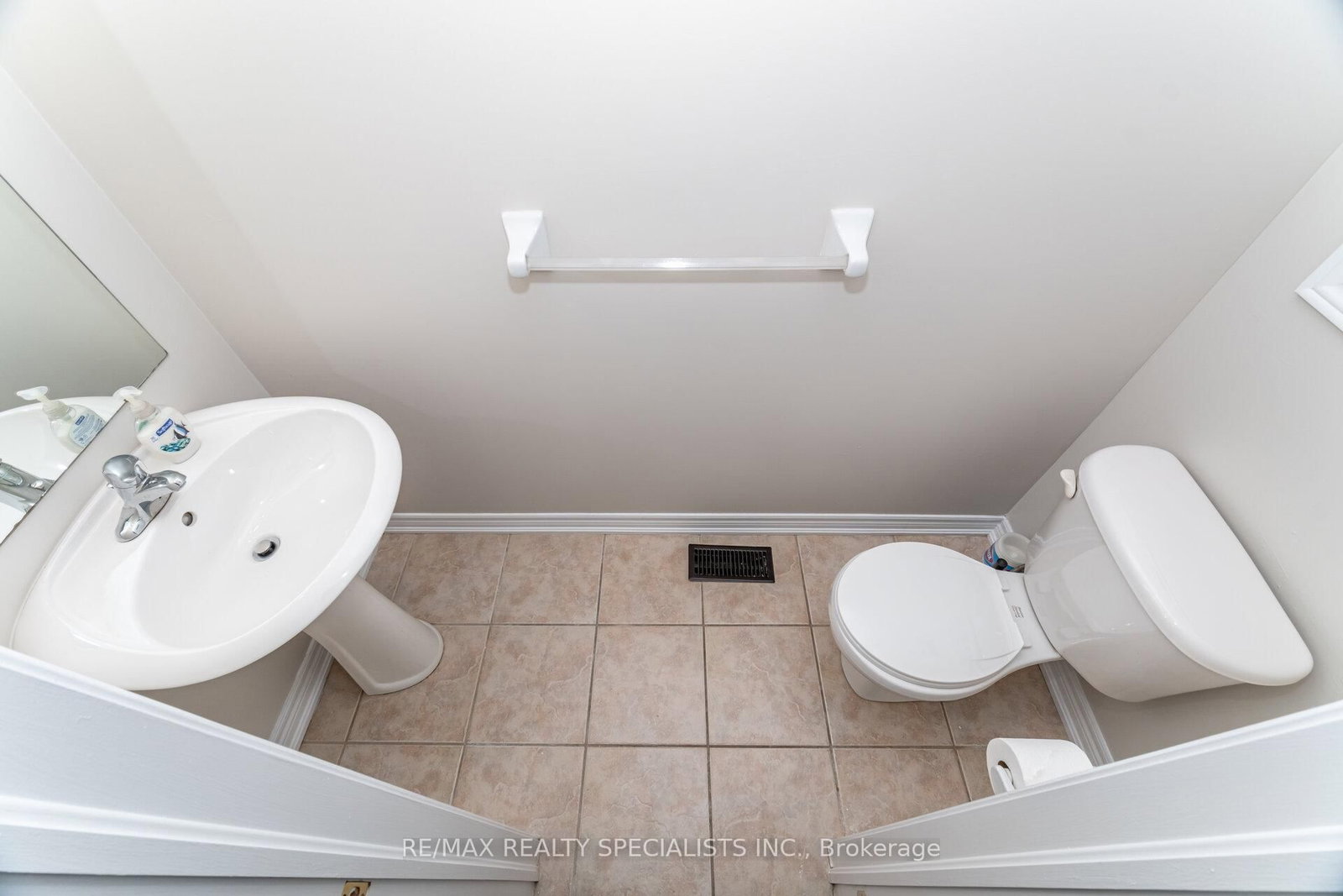 Detached House for sale at 1321 Roper Drive, Milton, Ontario, L9T 6E4 - Dempsey - MLS: W12777300