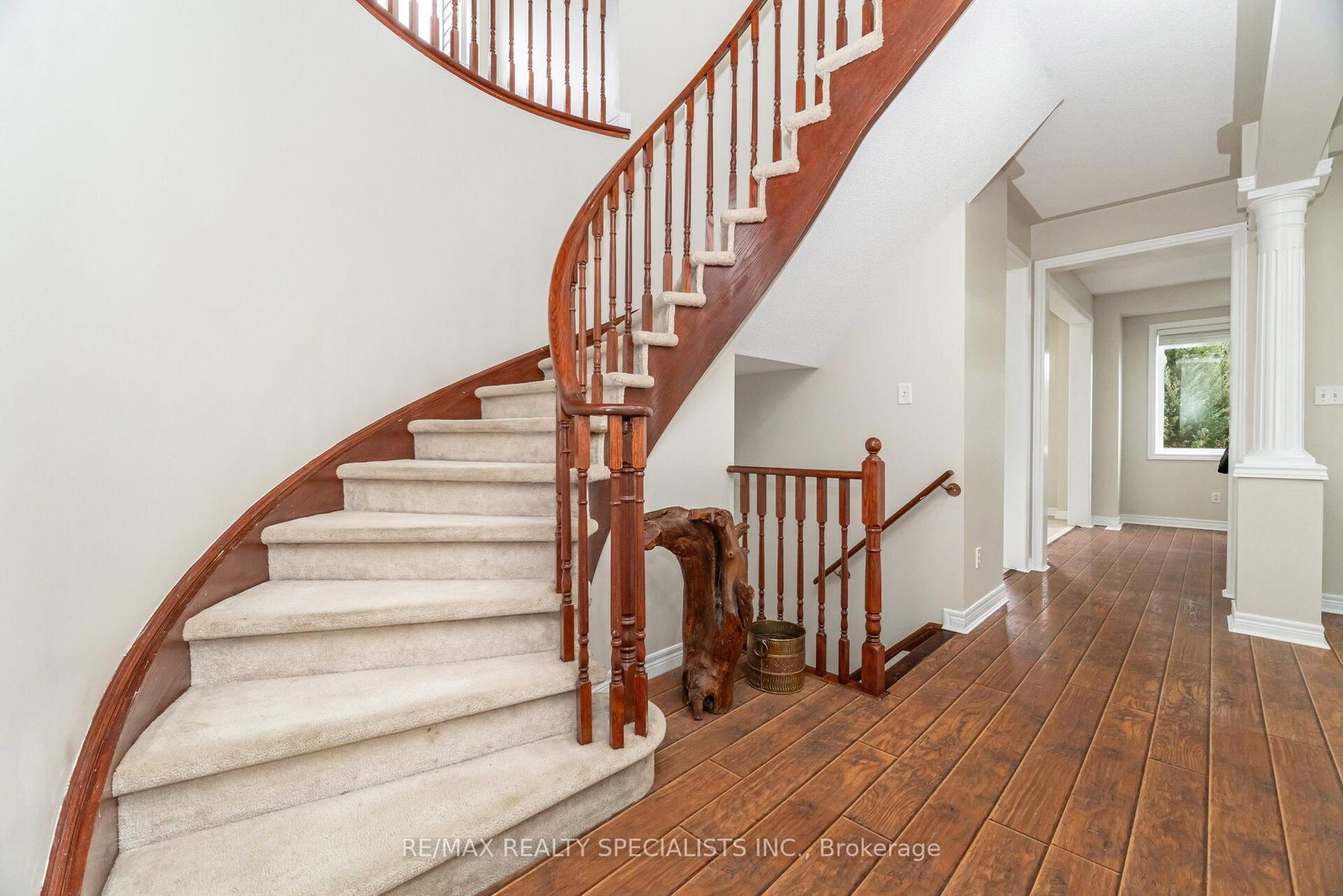 Detached House for sale at 1321 Roper Drive, Milton, Ontario, L9T 6E4 - Dempsey - MLS: W12777300