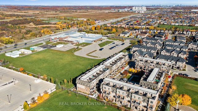 42 - 2441 Greenwich Drive