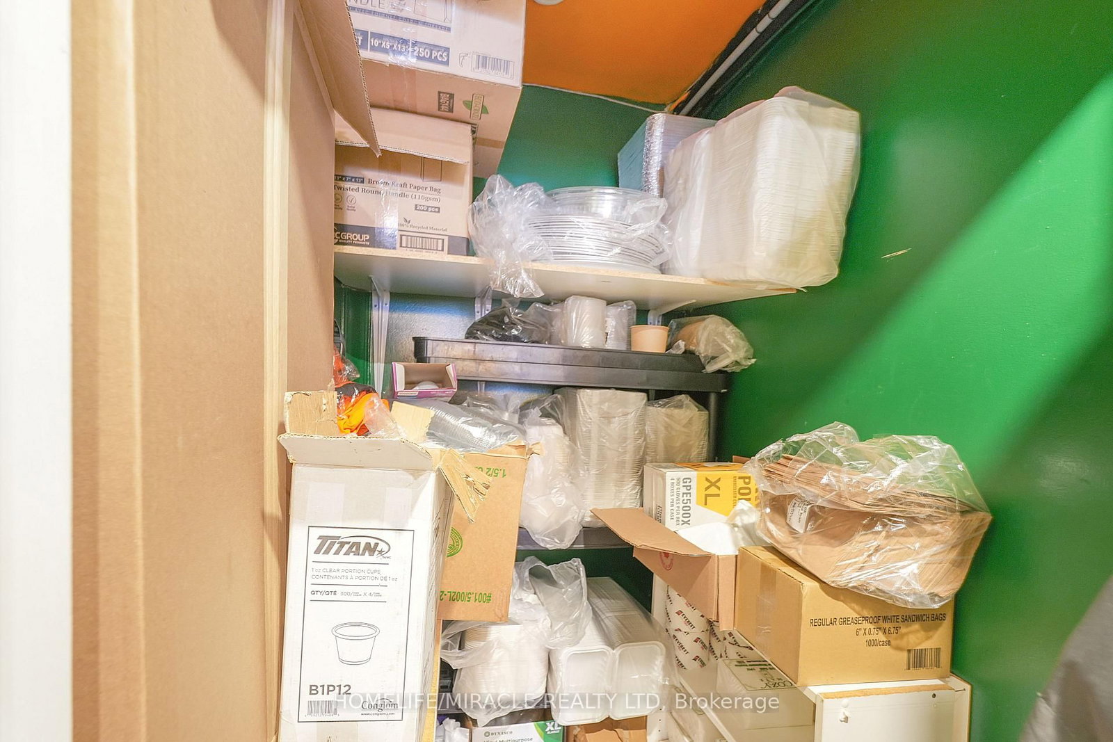 723 Lakeshore Road E - Photo 18