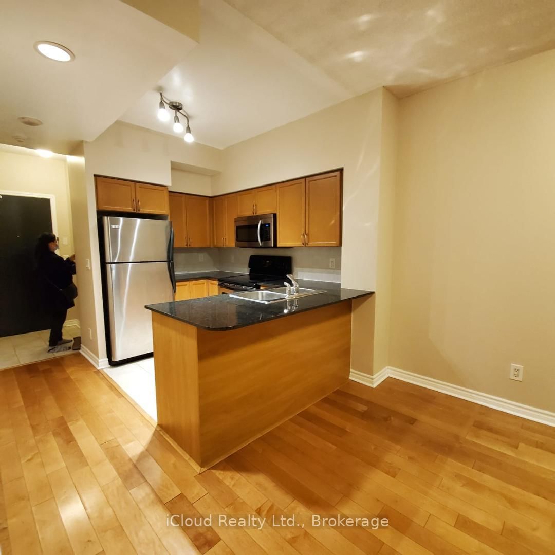 388 Prince Of Wales Drive, Unit 1107 - Photo 8