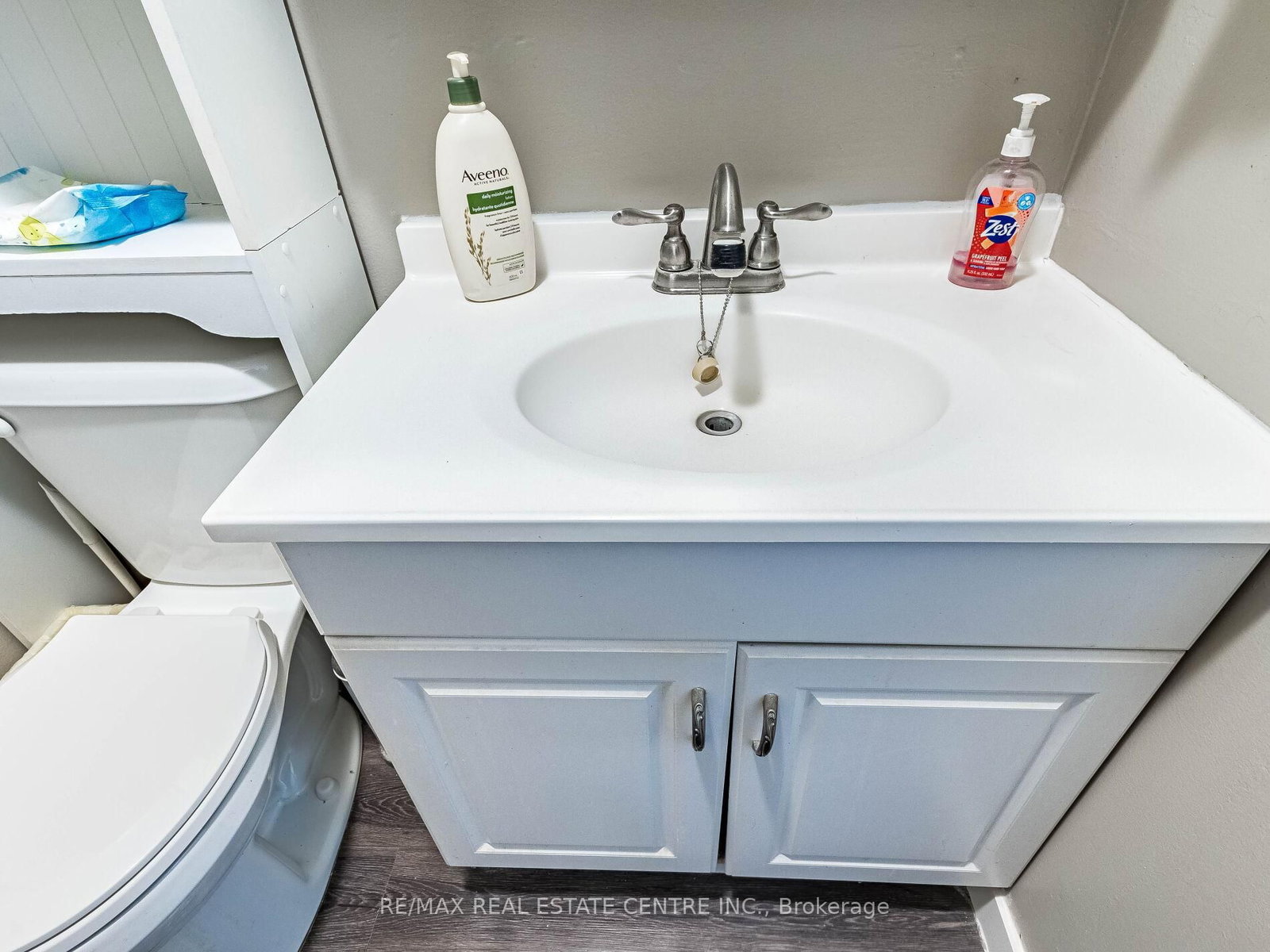 Townhouse for sale at 5 Moregate Crescent, Brampton, Ontario, L6S 3K9 - Central Park - MLS: W12778276