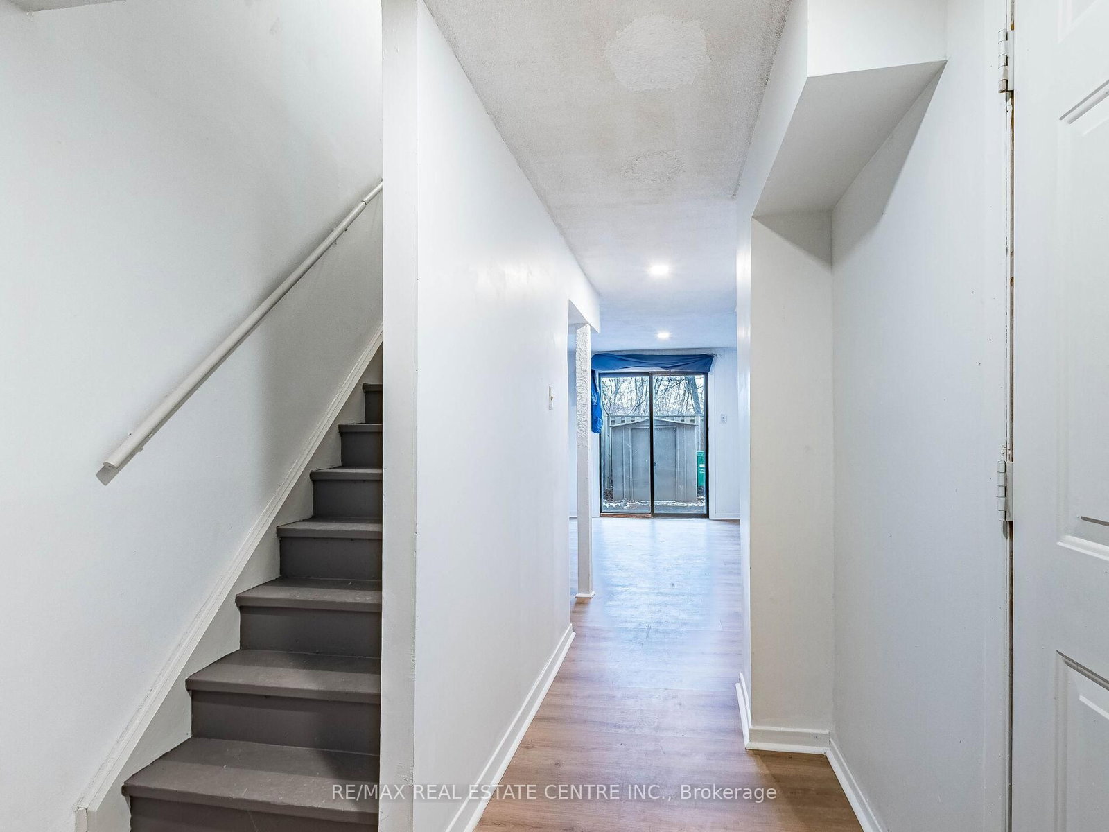 Townhouse for sale at 5 Moregate Crescent, Brampton, Ontario, L6S 3K9 - Central Park - MLS: W12778276