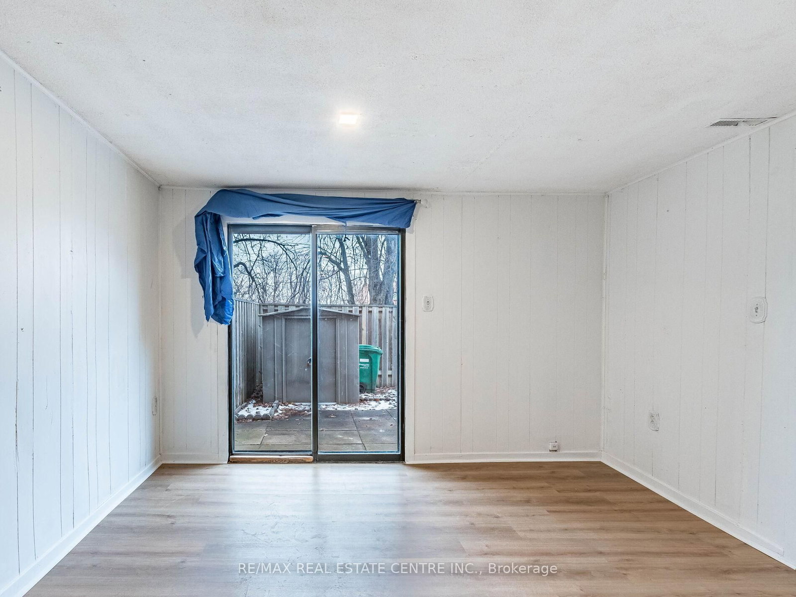 Townhouse for sale at 5 Moregate Crescent, Brampton, Ontario, L6S 3K9 - Central Park - MLS: W12778276