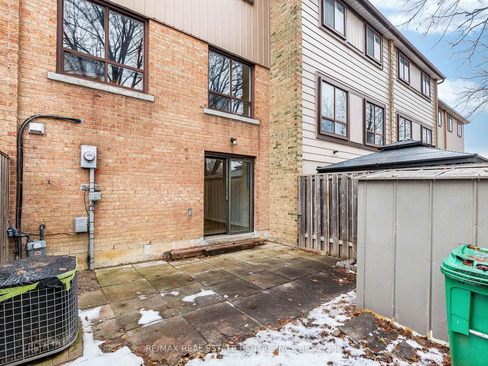 Townhouse for sale at 5 Moregate Crescent, Brampton, Ontario, L6S 3K9 - Central Park - MLS: W12778276