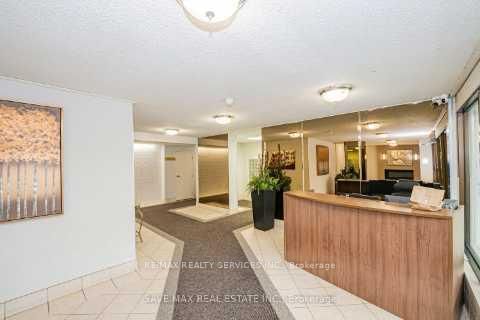 304 - 18 Knightsbridge Rd, Brampton, L6T 3X5 | Image 2