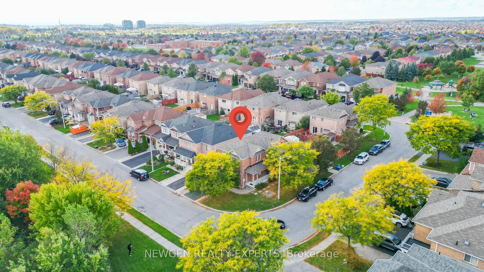 Detached House for sale at 87 Luella Crescent, Brampton, Ontario, L7A 3H5 - Fletcher's Meadow - MLS: W12779802